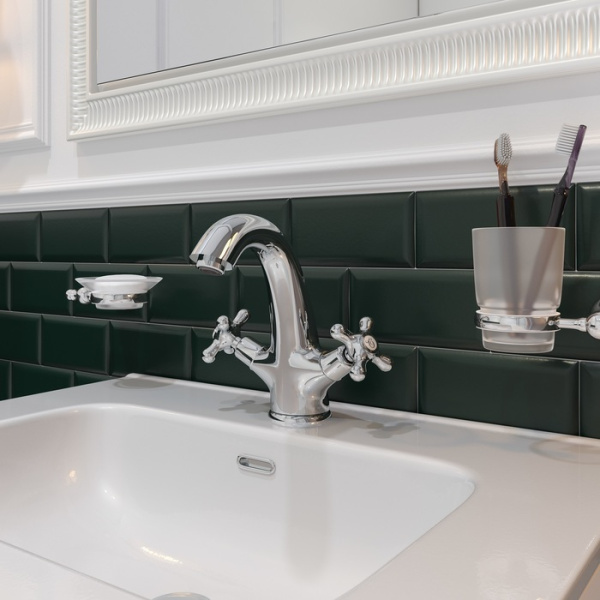 Смеситель для раковины IDDIS Jeals (19004T4C)